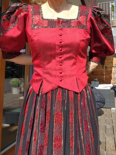 Krüger dirndl rosso nero - dirndl,