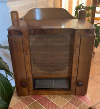 RADIO ANTICA D'EPOCA MAGNADYNE