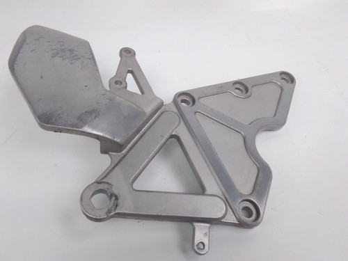 Platine avant droite suzuki - platine,