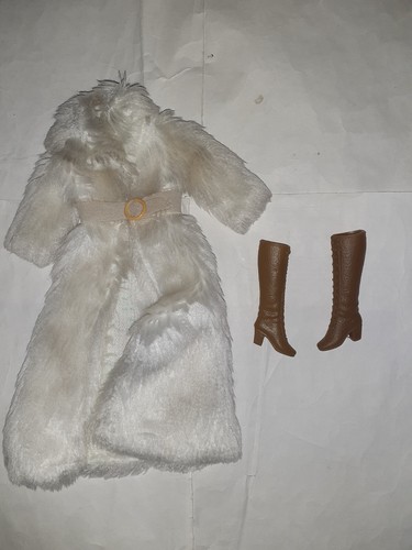 Vintage barbie outfit - barbie,