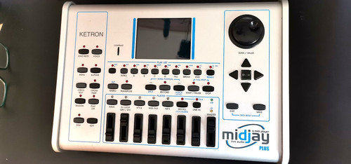 Ketron midjay plus - plus, arranger