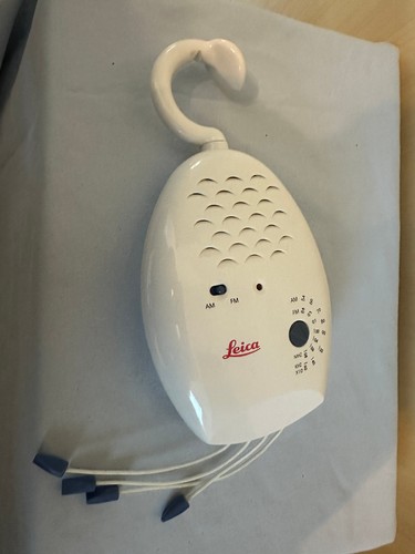 Radio leica per - radio, (omaggio?)