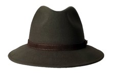 CAPPELLO IN FELTRO 100% LANA