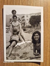 13826 a. Fotografia donna