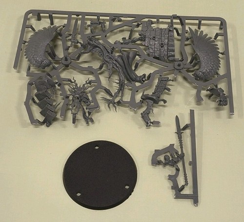 Warhammer yndrasta lancia - warhammer, la