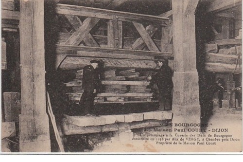Dijon les pressoirs de - :, la