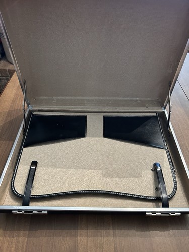 Samsonite vintage attache - vintage?,