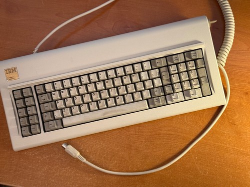 Tastiera vintage ibm - tastiera, f