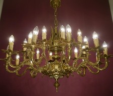 MAGNIFICO GRANDE LAMPADARIO 2