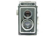 Vintage TLR Zeiss Ikon Ikoflex Novar Anastigmat 75 mm F3,5 ref. 16252