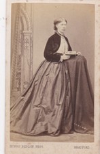 CDV PHOTO  -LADY, LONG DRESS