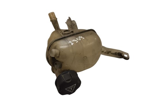 Peugeot 508 2016 vase