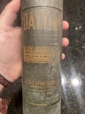 Antico estintore Dayton ottone