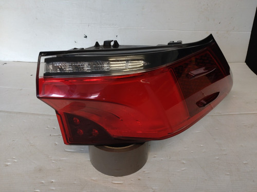 Lexus ct200h facelift - ct200h,