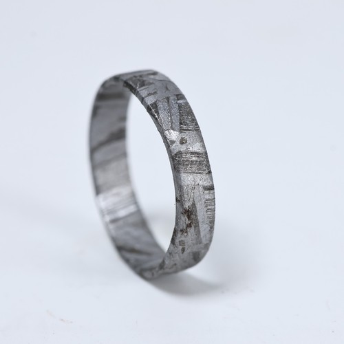 Unico anello - 8),