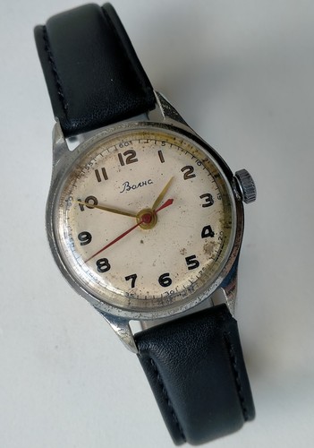 Orologio meccanico sovietico