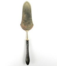 Lutz & Weiss alzatina per torta con manico in argento 800 stile Chippendale 1920 circa