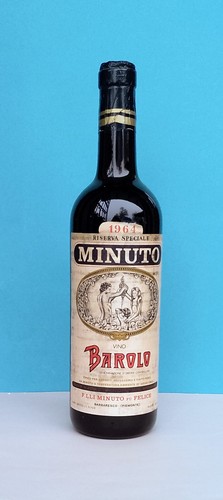 Bottiglia vino barolo minuto - vino,
