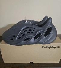 Adidas Yeezy Onyx Foam Runner