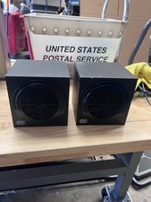 Coppia di cubi sonori Auratone