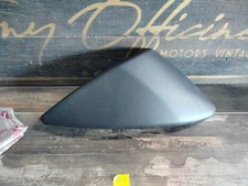 TO-R3326 - COPERCHIO SOTTOSELLA DX NERO VULCANO APRILIA HABANA 50 99 - 8249083