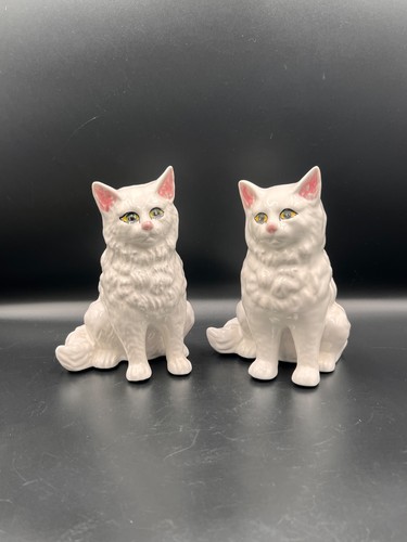 Pair vintage ceramic - vintage, white