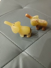 Coppia sculture di piccoli elefanti intagliati in Onice 