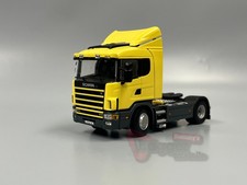 04-2242 - WSI - Scania 4 Series tetto piano 2 assi trattore Premium Line