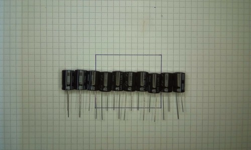 Pezzi condensatori uf - 20, 47