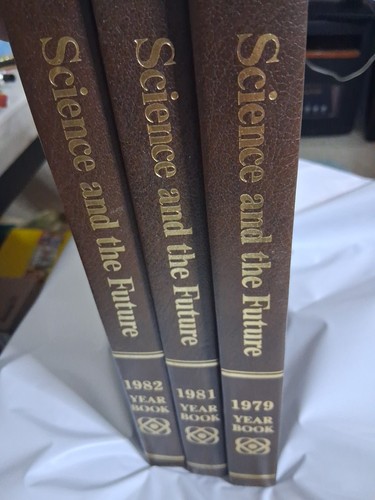Lot britannica yearbook - 3,