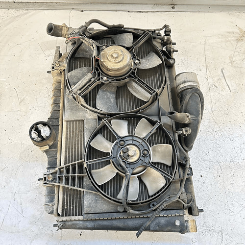 8601969 radiatore volvo v40 - radiatore,