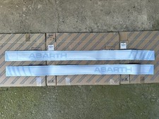 KIT Strisce laterali Adesive ABARTH 500 Colore BIANCO 595 695 Competizione PISTA