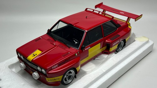 Laudoracing models fiat - 1:18,