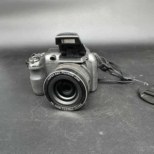 Fujifilm finepix s4200 - fujifilm,