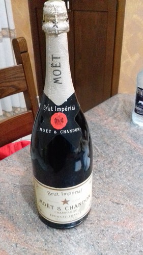 Bottiglia vintage moet - bottiglia,