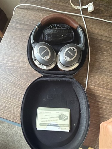Bose qc15 quiet comfort - bose,