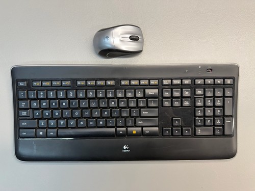 Logitech k800 tastiera - logitech,