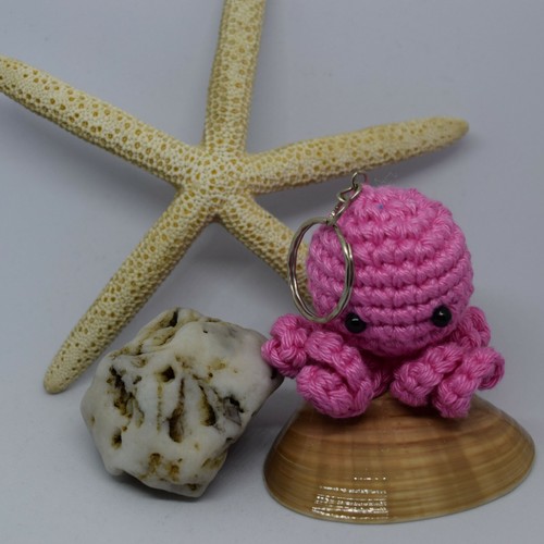 Portachiavi amigurumi forma - , di