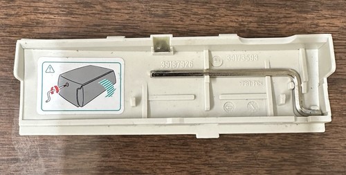 Porta coperchio vano batteria