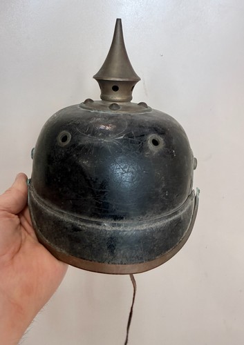 Militaria casque pointe - casque,