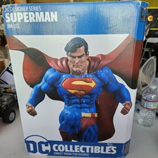 Statua Superman Hover Pose Big