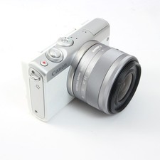 Canon EOS M100 EF-M 15-45 mm