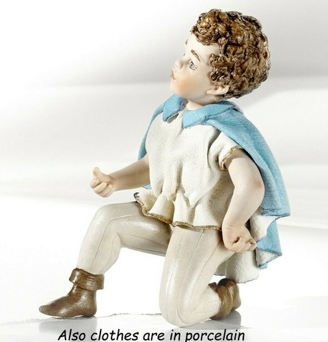 Statuina porcellana - in,
