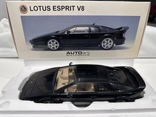 1/18 Autoart Lotus Esprit V8
