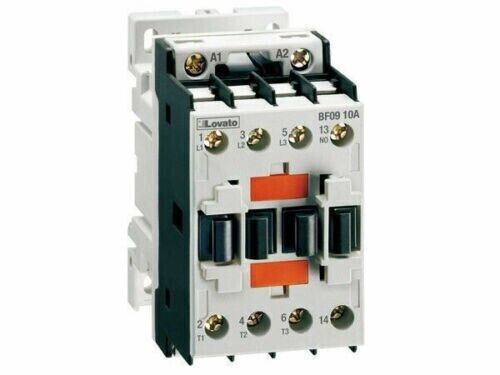 Contattore tripolare 18a 230v