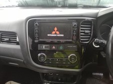 MITSUBISHI OUTLANDER DISPLAY