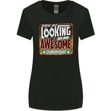 Youre Looking A An Stupenda Podologo Donna più Ampia Taglio T-Shirt