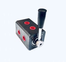 Valvola deviatrice idraulica a