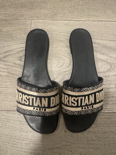900 christian dior - $900, dway