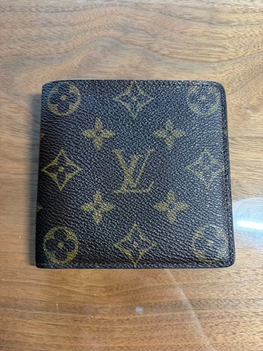 Louis vuitton monogram bifold - louis,